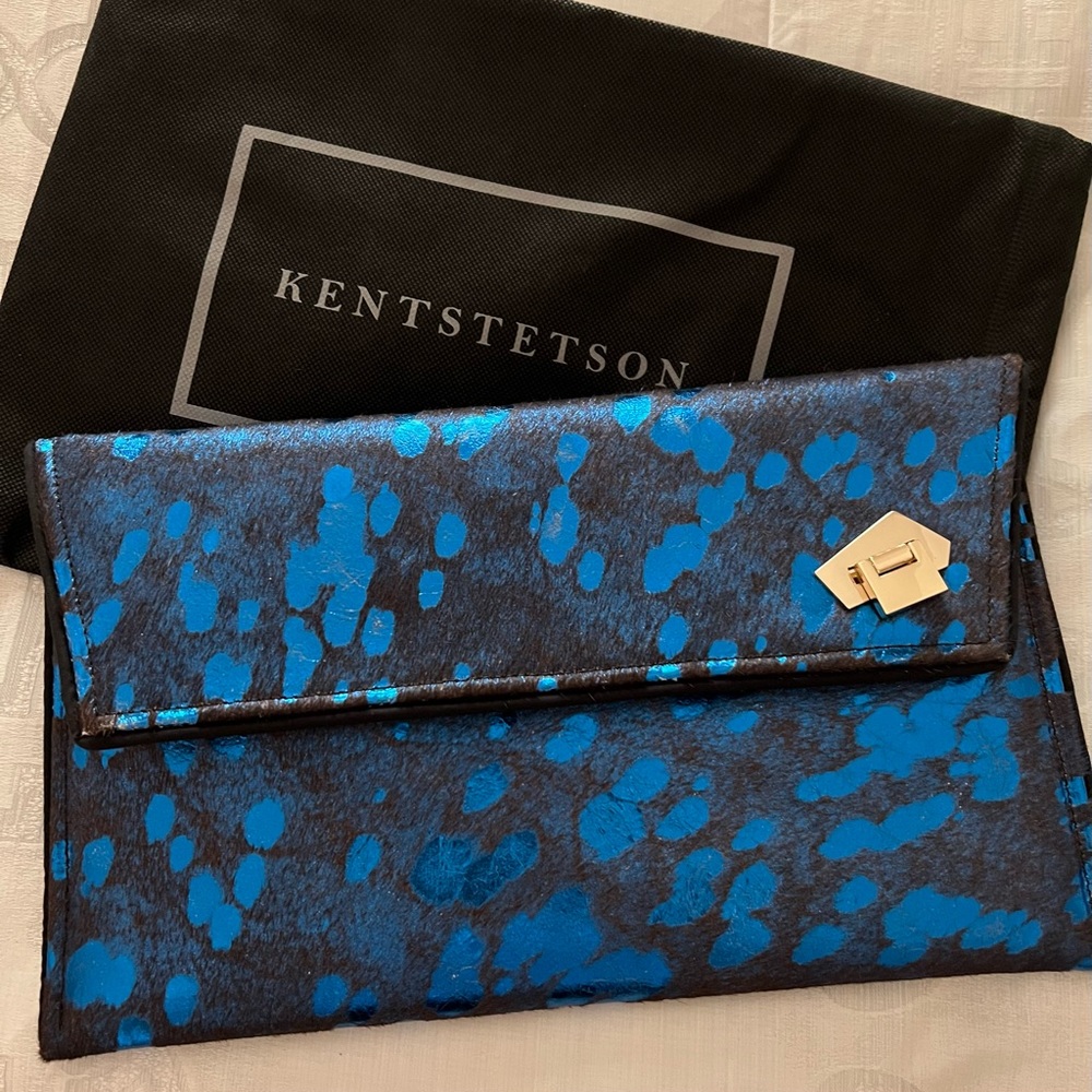 Leather clutch\shoulder bag- by designer Kent Stetson.
